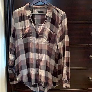 Lucky Brand tones of grey shirt like new